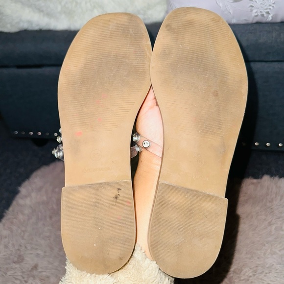 Steve Madden Clear Faux Crystal Flat Sandals✨ - Picture 6 of 8